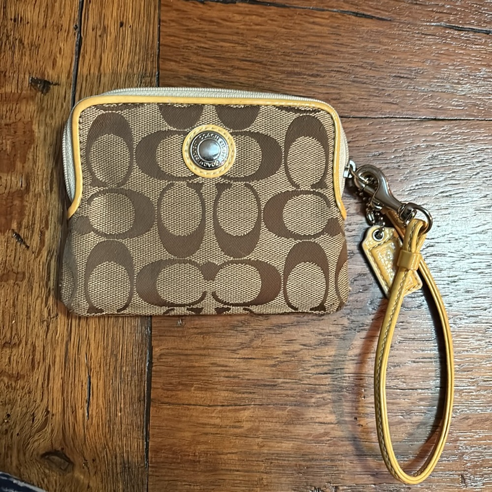 Coach wristlet ID/Card holder